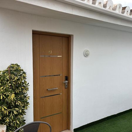 Malaga City Suites Exterior photo